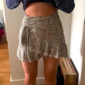 Leopard print mini skirt
